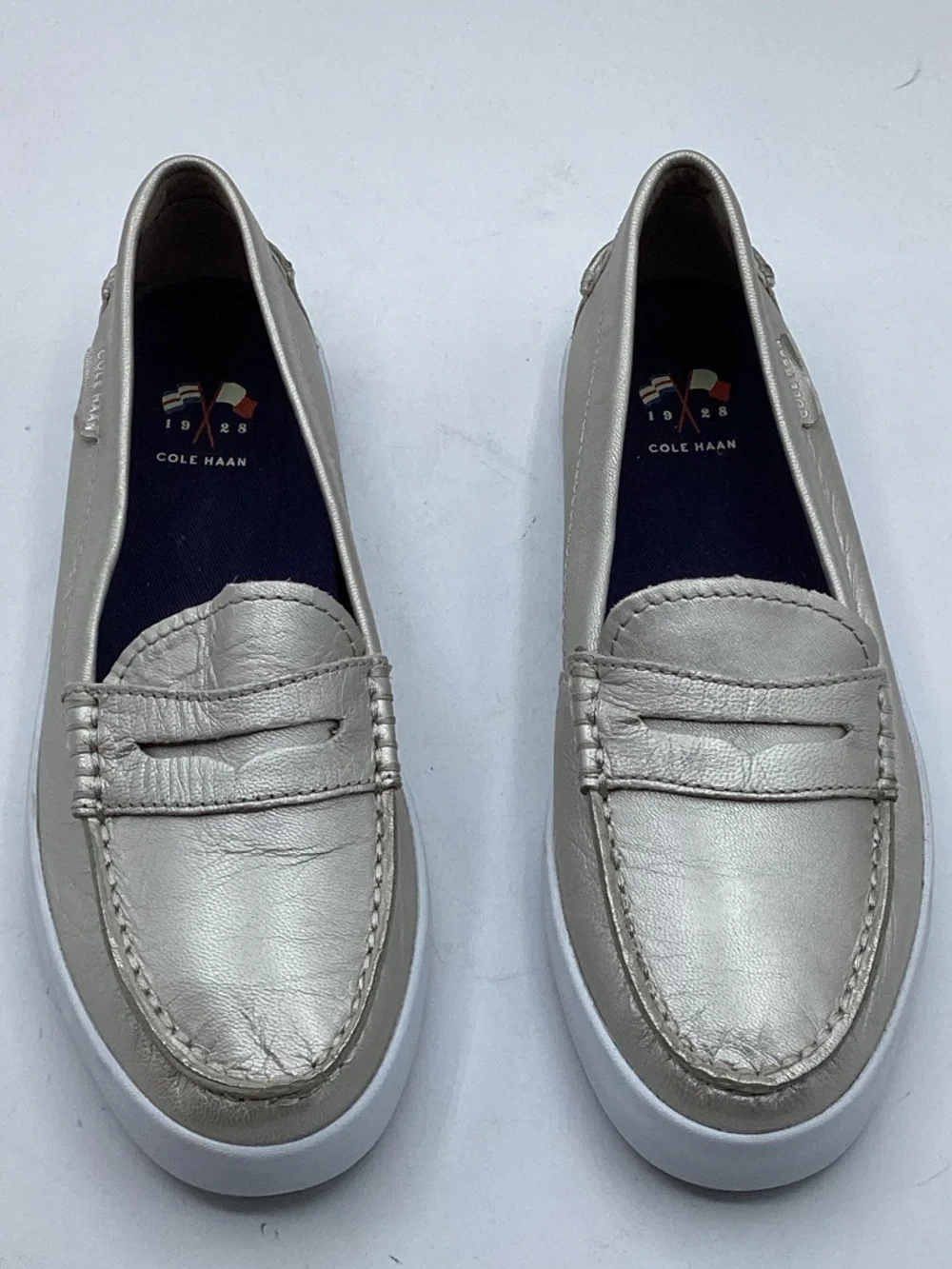 Cole Haan Nantucket Metallic Leather Loafer Shoes Womens Size 5 EUC